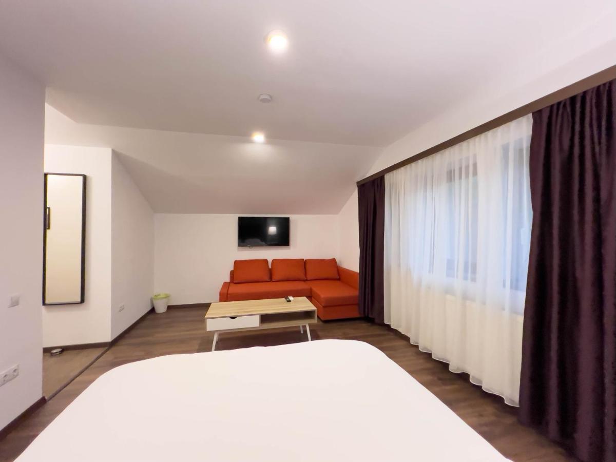 Kesletz House Hotel Nagyszeben Kültér fotó